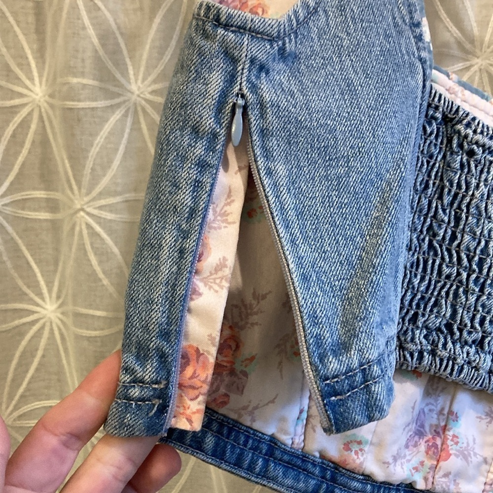 Lucky Brand Denim Crop Tank Top - Picture 3 of 10